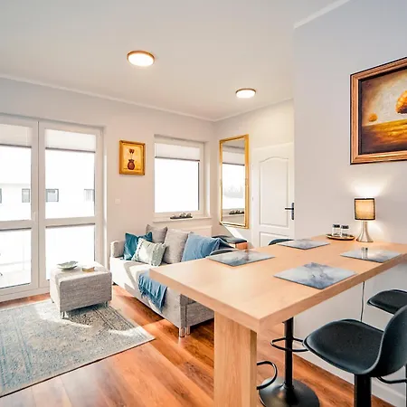 Przy Jeziorze Apartment